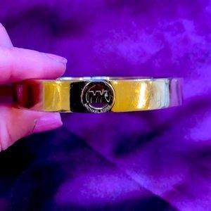 💜🌟 stackable gold Michael Kors cuff 🌟💜